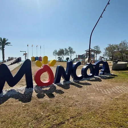 2 Bedroom Beach Front Apartment In Moncofa